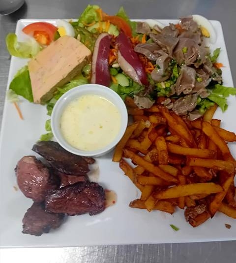 Le restaurant - Auberge De La Haute Lande - restaurant Bourideys - Restaurant landais - bien manger BOURIDEYS